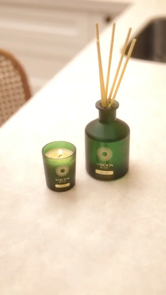 Ev ətri diffuzoru üçün lifestyle məhsul təqdimatı